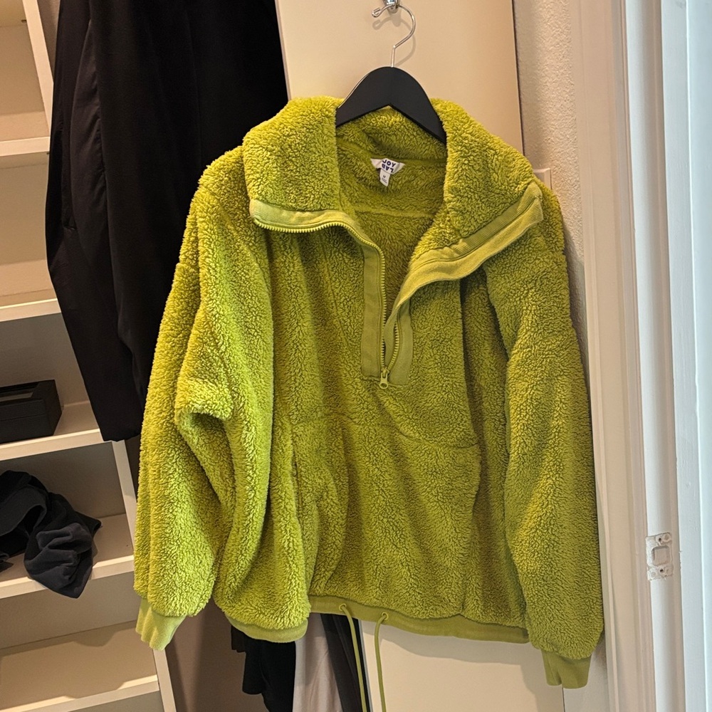 JoyLab Vibrant Green Fleece Top